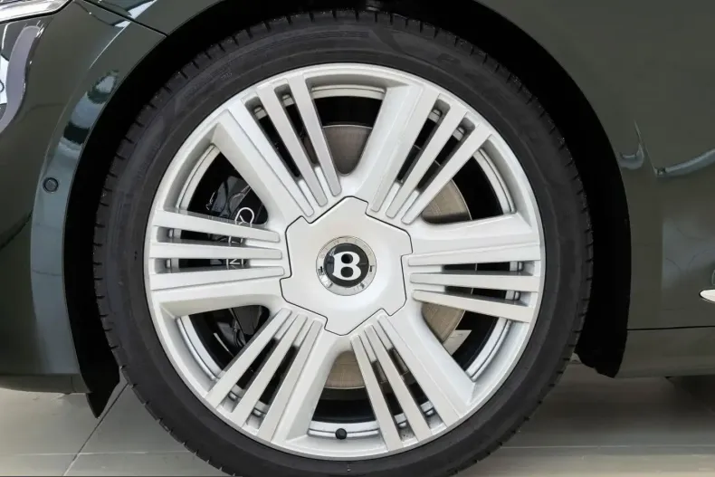 Bentley Continental GTC din 2026 cu 51 km - oferta BEN252218 - foto 18