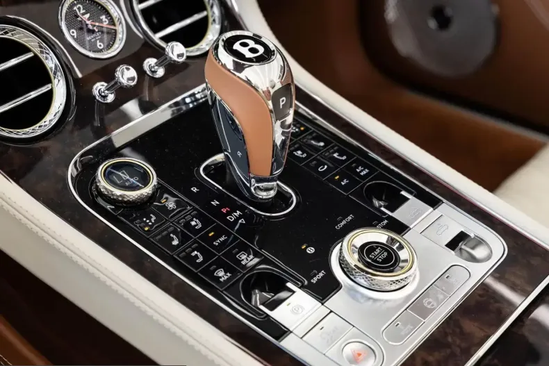 Bentley Continental GTC din 2026 cu 51 km - oferta BEN252218 - foto 19