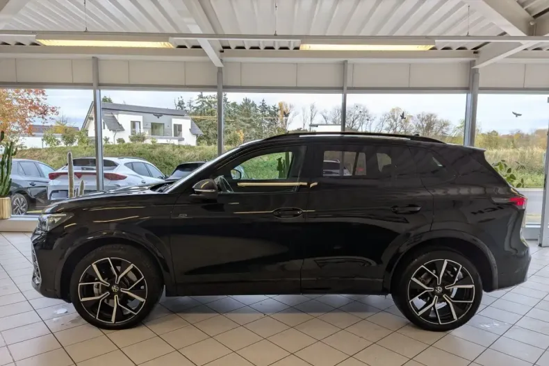 Volkswagen Tiguan din 2025 cu 25.376 km - oferta VOL252231 - foto 4