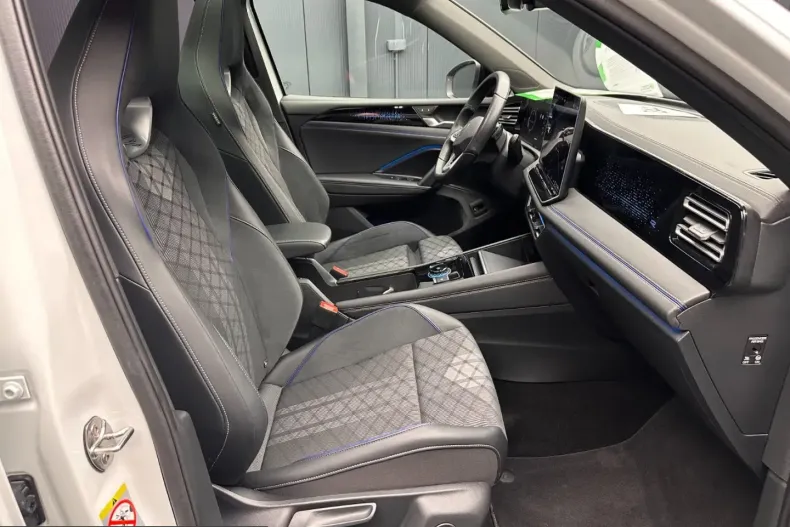 Volkswagen Tiguan din 2025 cu 29.000 km - oferta VOL252234 - foto 11