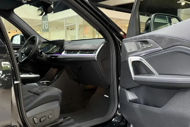 BMW X1 (Seria X) din 2025 cu 12.000 km - oferta BMW252236 - foto 23