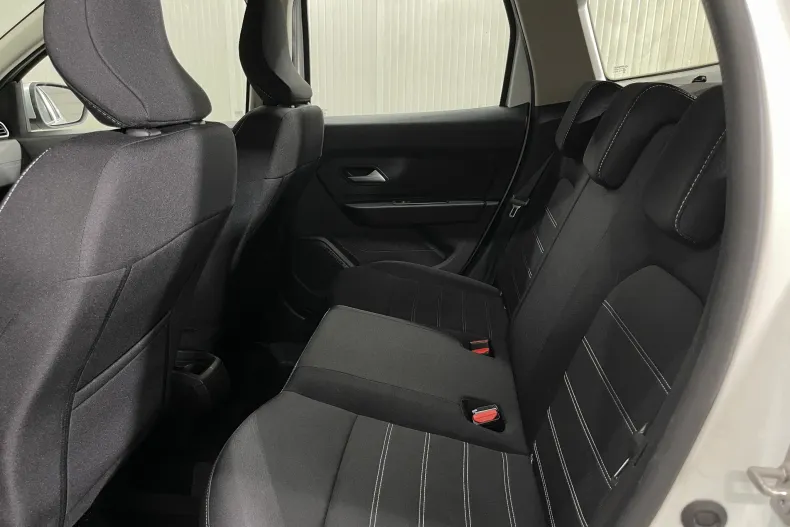 Dacia Duster din 2023 cu 92.376 km - oferta DAC252256 - foto 11