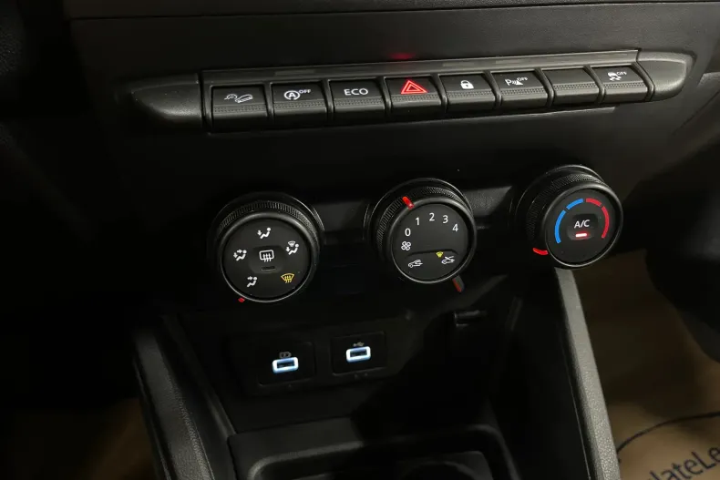 Dacia Duster din 2023 cu 92.376 km - oferta DAC252256 - foto 16