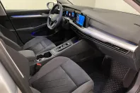 Volkswagen Golf din 2024 cu 959 km - oferta VOL252258 - foto 11