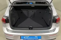 Volkswagen Golf din 2024 cu 959 km - oferta VOL252258 - foto 13