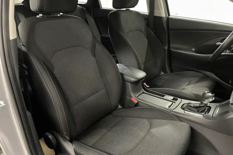 Hyundai i30 din 2021 cu 142.108 km - oferta HYU252259 - foto 9