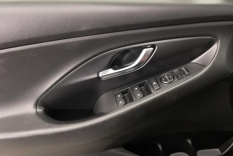 Hyundai i30 din 2021 cu 142.108 km - oferta HYU252259 - foto 22