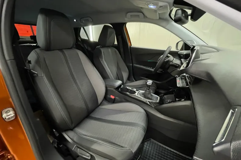 Peugeot 2008 din 2022 cu 44.046 km - oferta PEU252261 - foto 10
