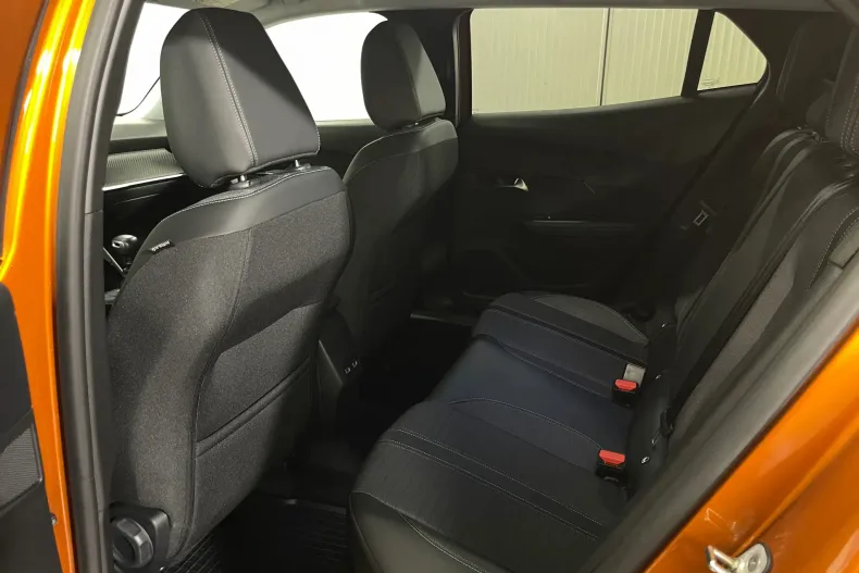 Peugeot 2008 din 2022 cu 44.046 km - oferta PEU252261 - foto 11