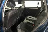 Volkswagen Passat din 2022 cu 93.862 km - oferta VOL252266 - foto 11