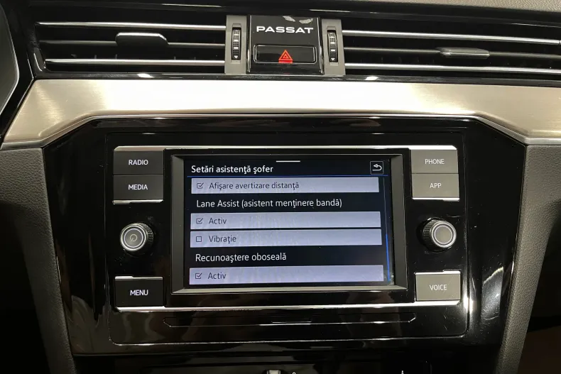 Volkswagen Passat din 2022 cu 93.862 km - oferta VOL252266 - foto 17