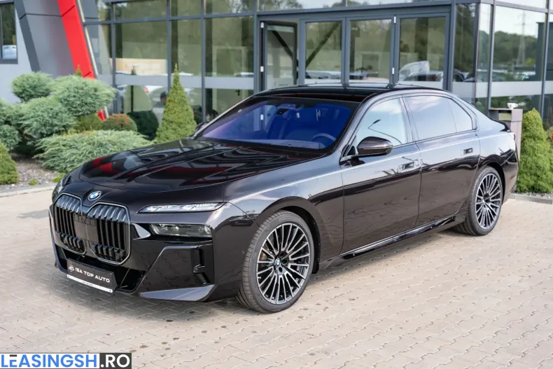 BMW 740 (Seria 7) din 2026 cu 52 km - oferta BMW252271 - foto 1