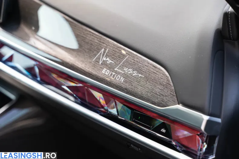 BMW 740 (Seria 7) din 2026 cu 52 km - oferta BMW252271 - foto 18