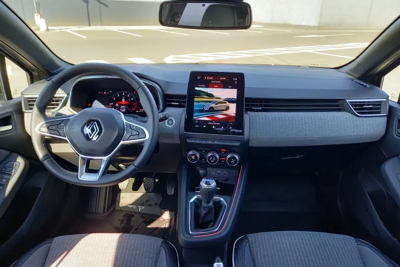 Renault Clio din 2023 cu 7.908 km - oferta REN252275 - foto 6