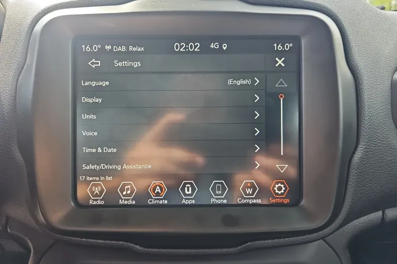 Jeep Renegade din 2023 cu 111.000 km - oferta JEE252283 - foto 20