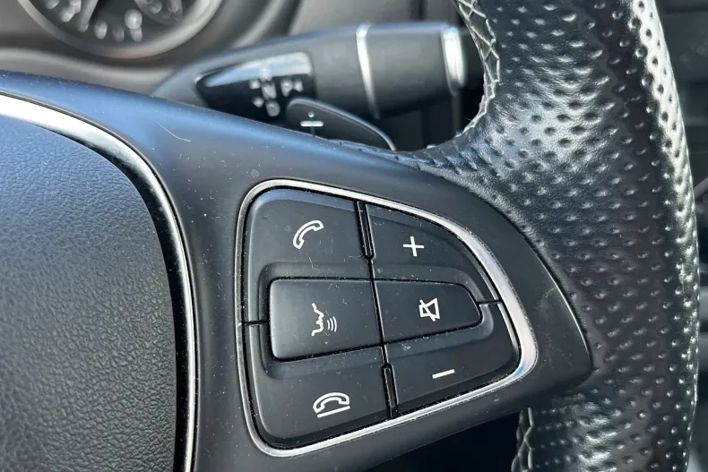 Mercedes-Benz Vito din 2023 cu 99.381 km - oferta MER252286 - foto 17