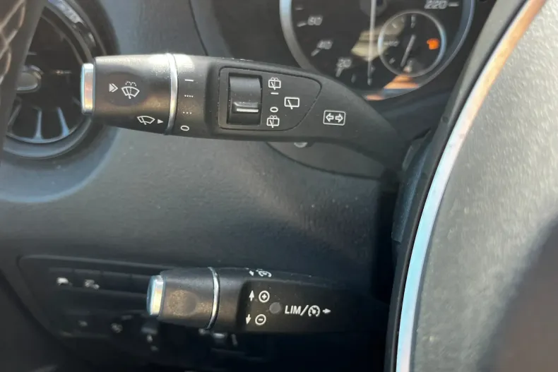 Mercedes-Benz Vito din 2023 cu 93.337 km - oferta MER252287 - foto 18