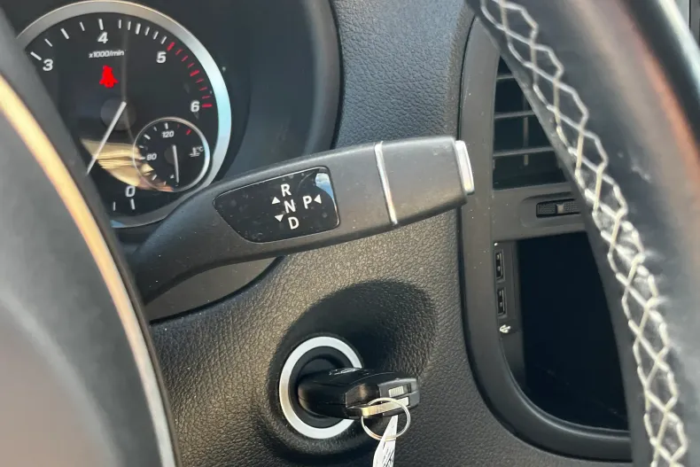 Mercedes-Benz Vito din 2023 cu 93.337 km - oferta MER252287 - foto 19