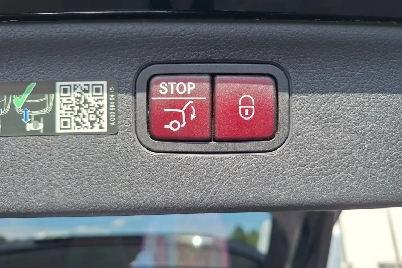 Mercedes-Benz EQS (Clasa S) din 2023 cu 41.072 km - oferta MER252289 - foto 31