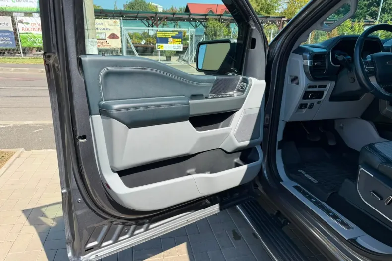 Ford F 150 din 2023 cu 42.000 km - oferta FOR252290 - foto 10