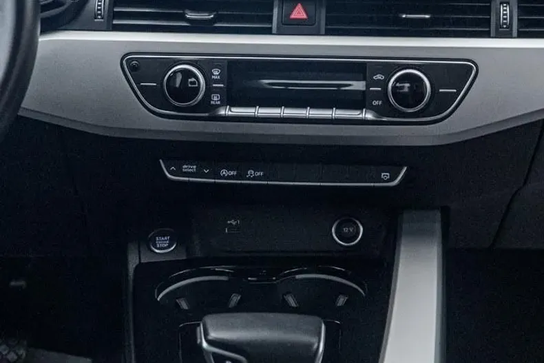Audi A4 din 2022 cu 157.000 km - oferta AUD252301 - foto 18