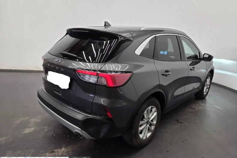 Ford Kuga din 2022 cu 43.410 km - oferta FOR252308 - foto 2