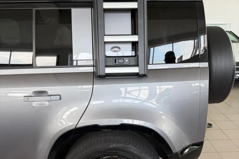 Land Rover Defender din 2021 cu 96.017 km - oferta LAN252314 - foto 7