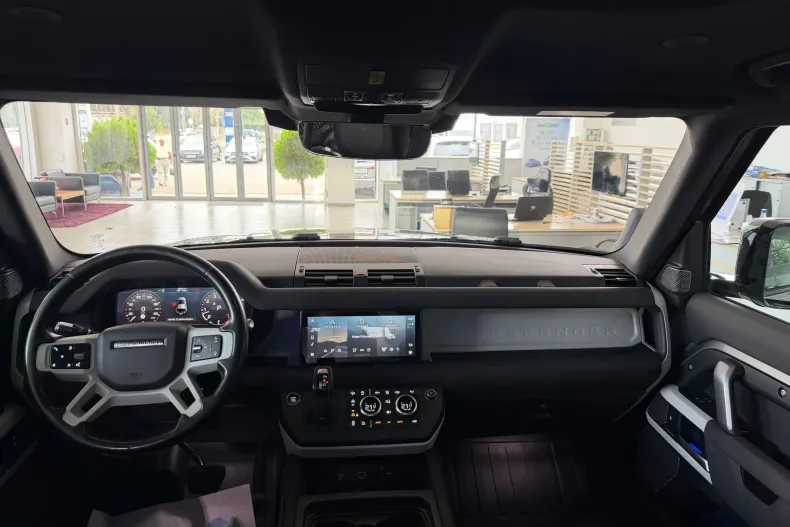 Land Rover Defender din 2021 cu 96.017 km - oferta LAN252314 - foto 12
