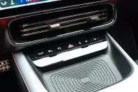 Mercedes-Benz CLA 200 (Clasa CLA) din 2026 cu 10.200 km - oferta MER252316 - foto 35