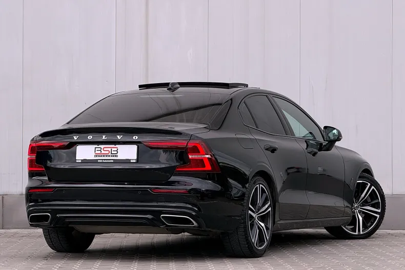 Volvo S60 din 2022 cu 116.000 km - oferta VOL252317 - foto 4