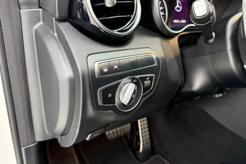 Mercedes-Benz C 180 (Clasa C) din 2020 cu 56.000 km - oferta MER252319 - foto 25