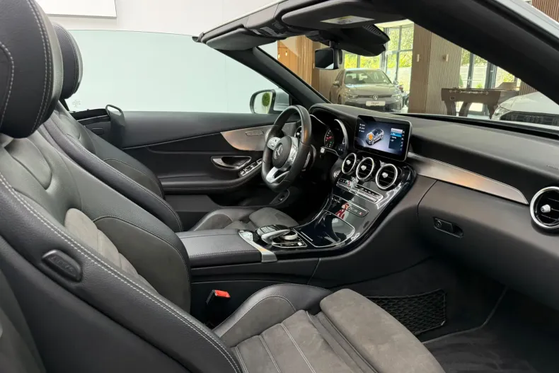 Mercedes-Benz C 180 (Clasa C) din 2020 cu 56.000 km - oferta MER252319 - foto 33