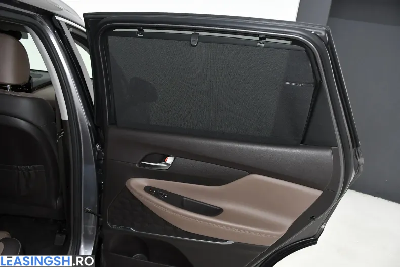 Hyundai Santa Fe din 2023 cu 125.000 km - oferta HYU252322 - foto 33