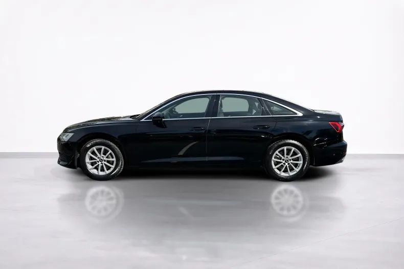 Audi A6 din 2022 cu 100.417 km - oferta AUD252326 - foto 3