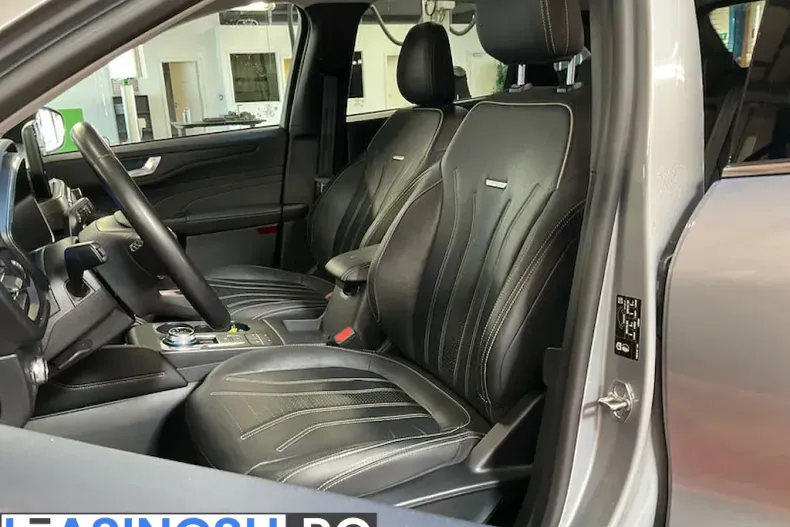 Ford Kuga din 2022 cu 165.851 km - oferta FOR252327 - foto 4