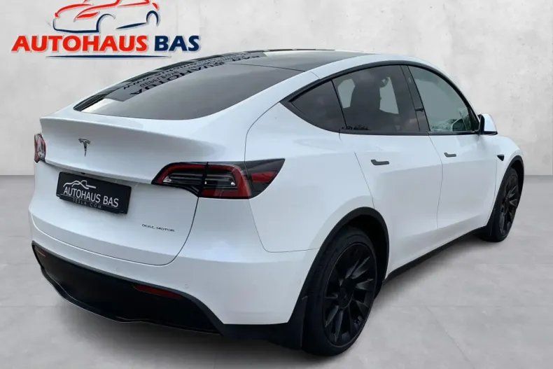Tesla Model Y din 2023 cu 74.707 km - oferta TES252338 - foto 6