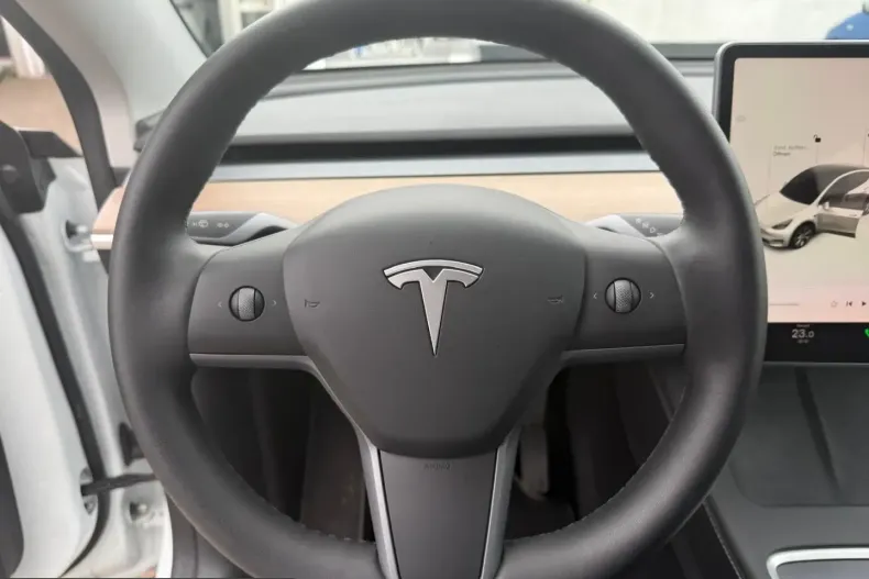 Tesla Model Y din 2023 cu 74.707 km - oferta TES252338 - foto 10