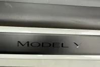 Tesla Model Y din 2023 cu 74.707 km - oferta TES252338 - foto 19