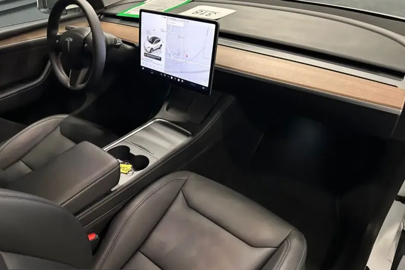 Tesla Model Y din 2023 cu 42.000 km - oferta TES252339 - foto 10
