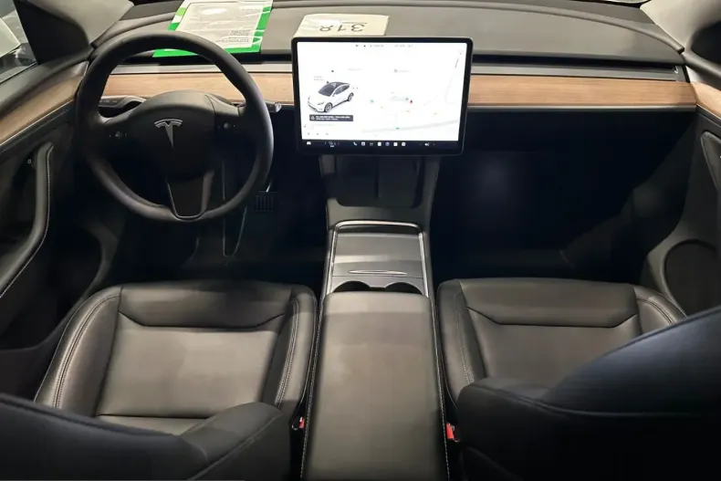 Tesla Model Y din 2023 cu 42.000 km - oferta TES252339 - foto 11