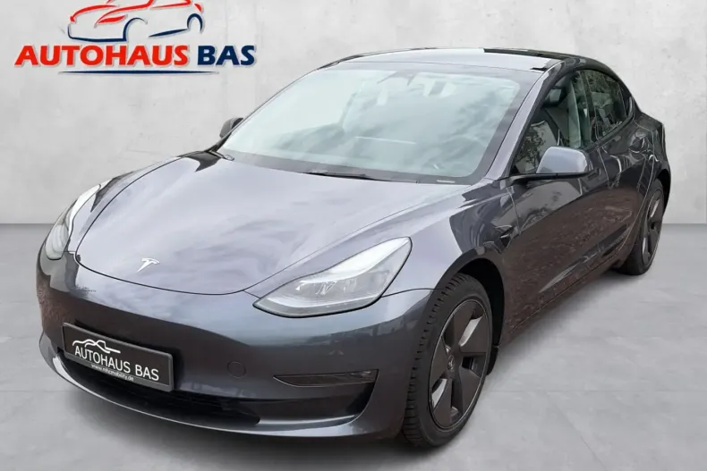 Tesla Model 3 din 2023 cu 76.100 km - oferta TES252342 - foto 1