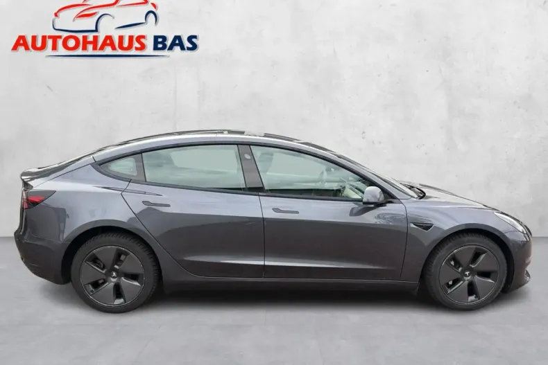 Tesla Model 3 din 2023 cu 76.100 km - oferta TES252342 - foto 4