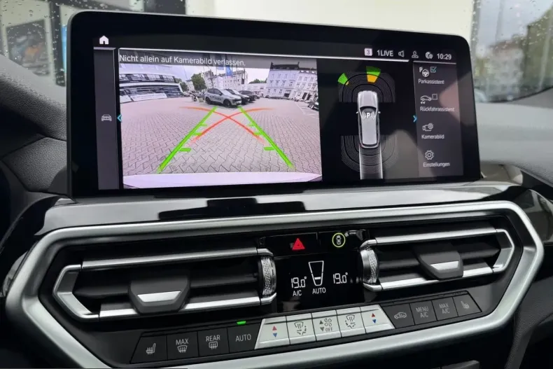 BMW iX3 (Seria X) din 2024 cu 13.924 km - oferta BMW252346 - foto 12