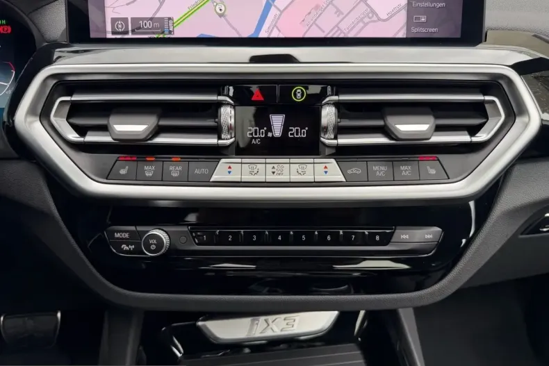 BMW iX3 (Seria X) din 2024 cu 13.924 km - oferta BMW252346 - foto 13