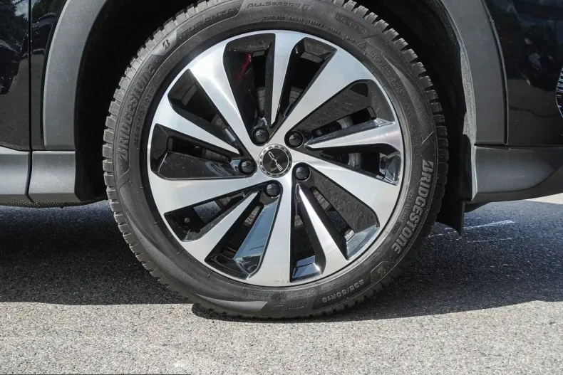 BYD Seal U din 2025 cu 11.917 km - oferta BYD252351 - foto 6