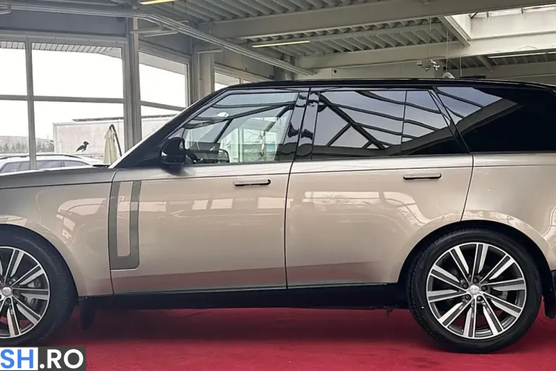 Land Rover Range Rover din 2023 cu 49.996 km - oferta LAN252367 - foto 4