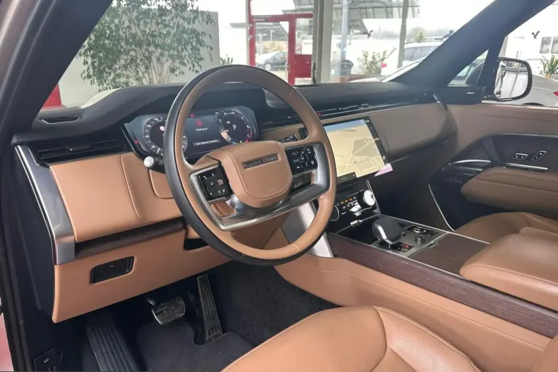 Land Rover Range Rover din 2023 cu 49.996 km - oferta LAN252367 - foto 8