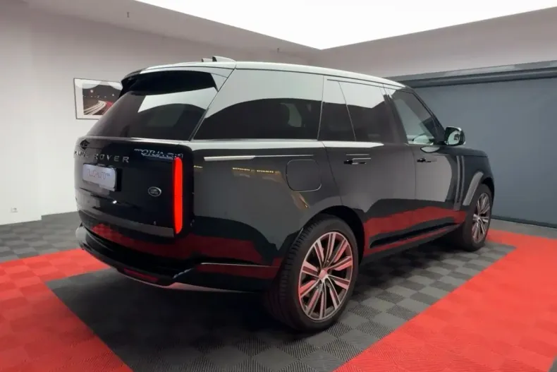 Land Rover Range Rover din 2023 cu 29.800 km - oferta LAN252368 - foto 7