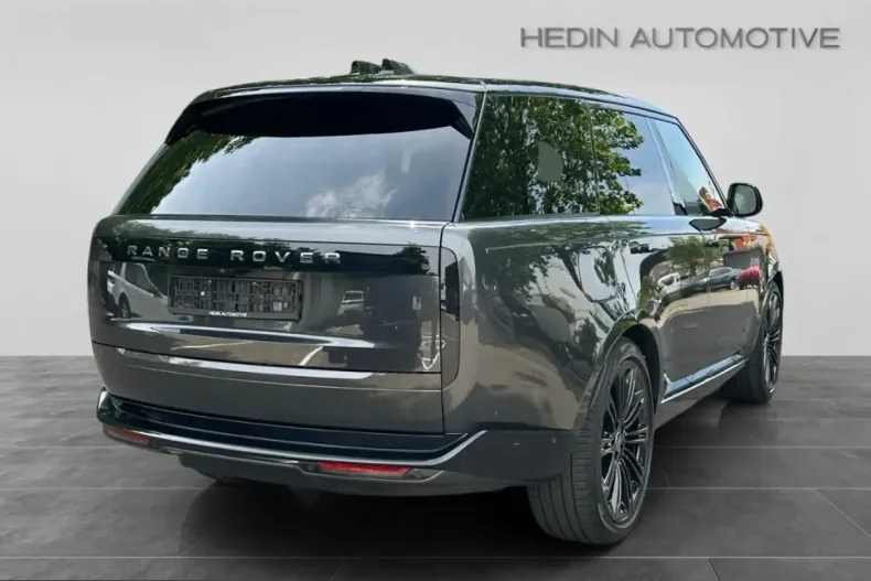 Land Rover Range Rover din 2024 cu 38.680 km - oferta LAN252369 - foto 5