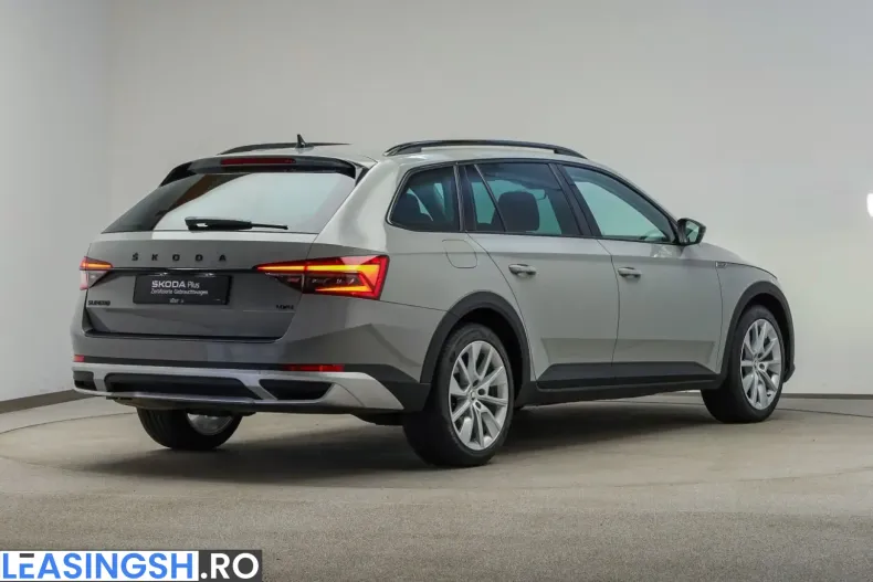Skoda Superb din 2023 cu 52.600 km - oferta SKO252381 - foto 2